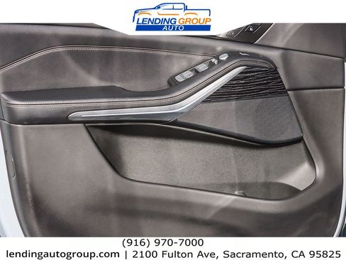 Used 2023 BMW X7 xDrive40i w/ M Sport Package image 19