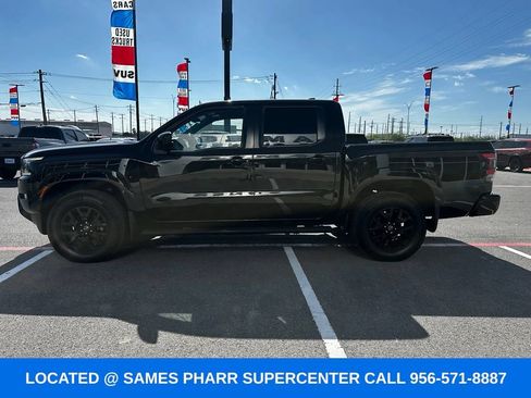 Used 2023 Nissan Frontier SV w/ Midnight Edition Package AWD/4WD image 8