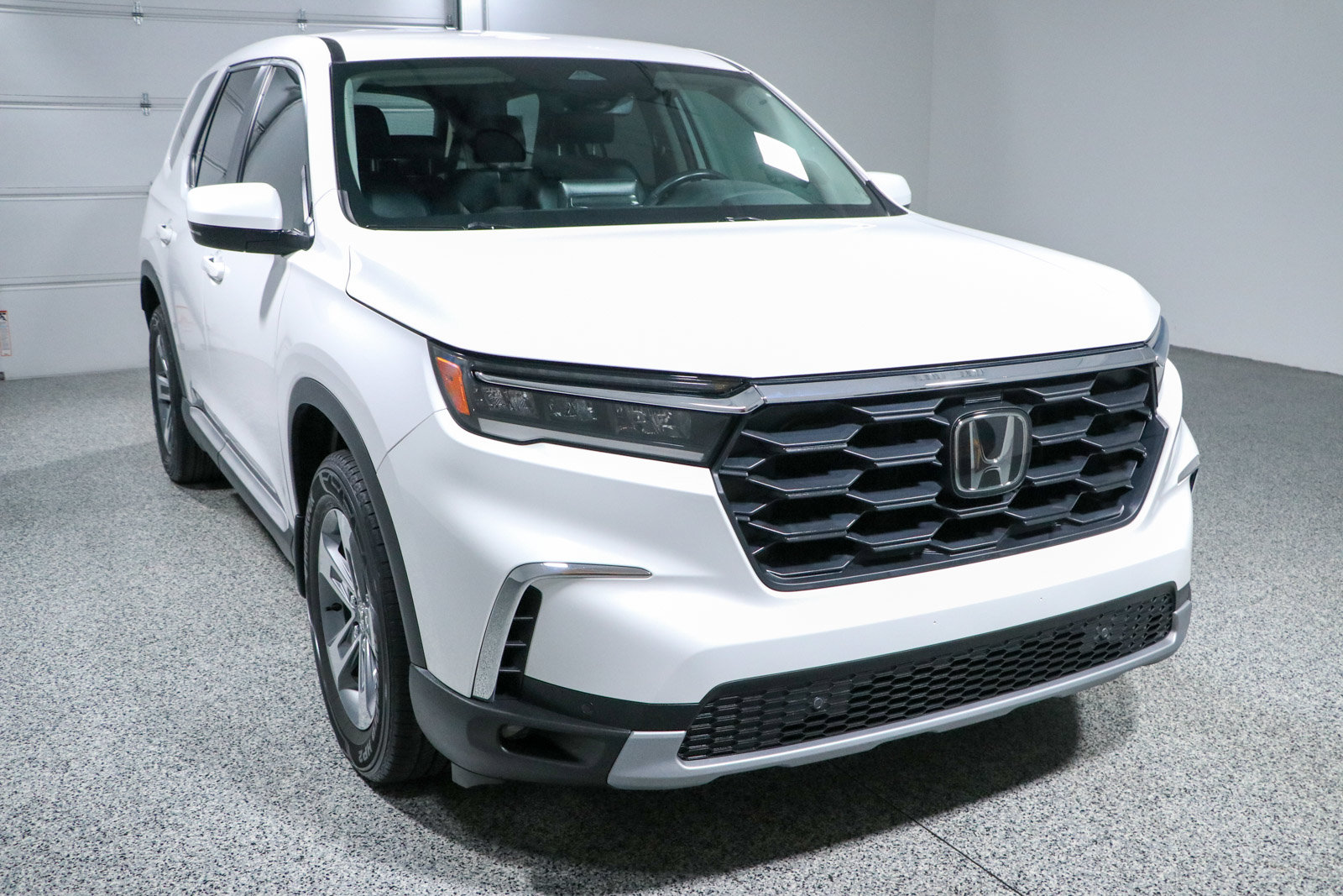 Used 2023 Honda Pilot EX-L image 5