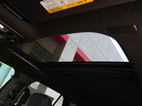 Used 2025 Toyota 4Runner TRD Off-Road Premium image 14