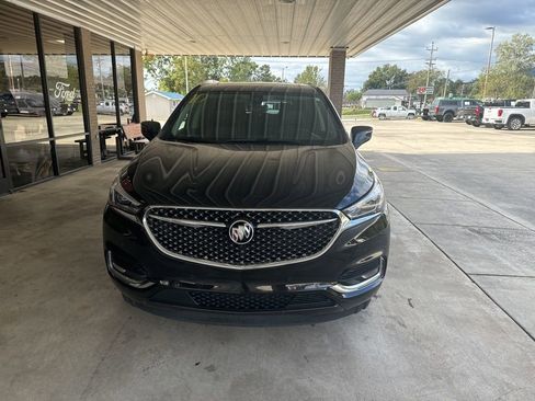 Used 2019 Buick Enclave Avenir w/ Avenir Technology Package image 2