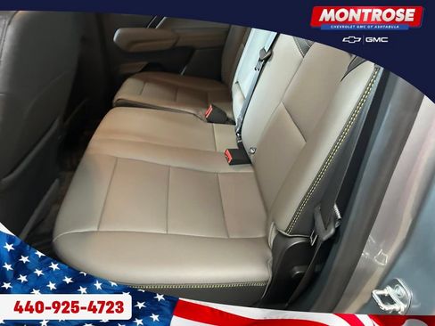Used 2025 Chevrolet Colorado ZR2 w/ Technology Package AWD/4WD image 22
