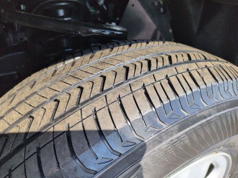 Used 2024 Toyota Tundra SR image 28