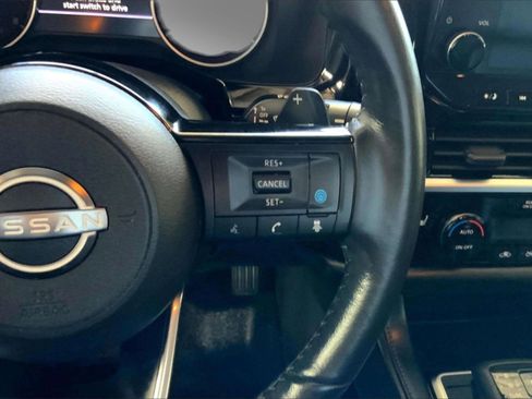 Used 2023 Nissan Pathfinder SL image 25