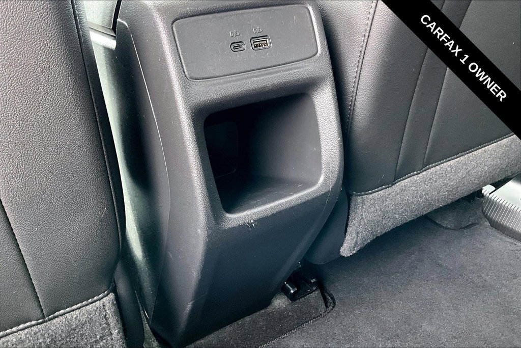 Used 2025 Chevrolet Trax LT FWD image 15