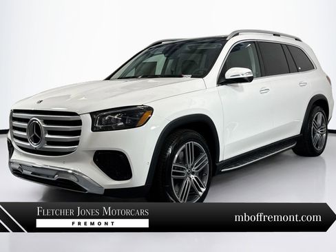New 2026 Mercedes-Benz GLS 450 4MATIC image 1