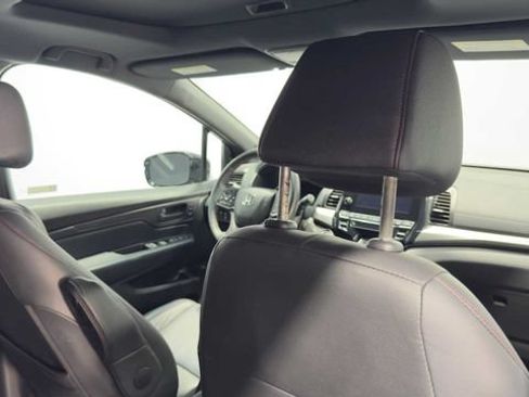 Used 2023 Honda Odyssey Sport image 17