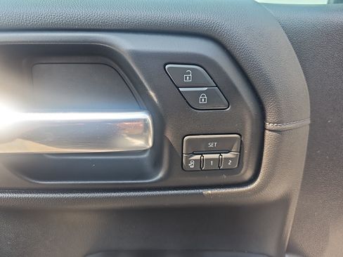 Used 2019 GMC Sierra 1500 SLT w/ SLT Premium Plus Package AWD/4WD image 12