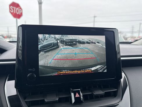 Used 2023 Toyota Corolla Cross LE image 20