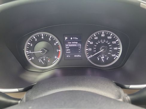 Used 2020 Hyundai Santa Fe SE image 29