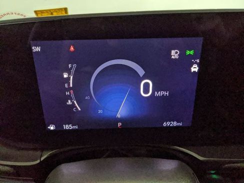 Used 2025 Buick Envista Preferred w/ Convenience I Package FWD image 13