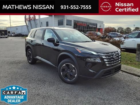 Certified 2025 Nissan Rogue SV FWD image 1