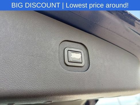 Used 2017 Chevrolet Equinox Premier w/ Enhanced Convenience Package FWD image 12