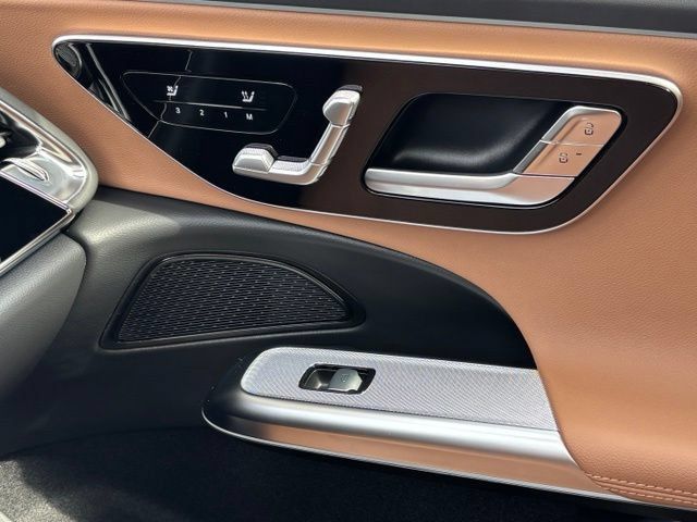 New 2027 Mercedes-Benz E 350 4MATIC Sedan image 37