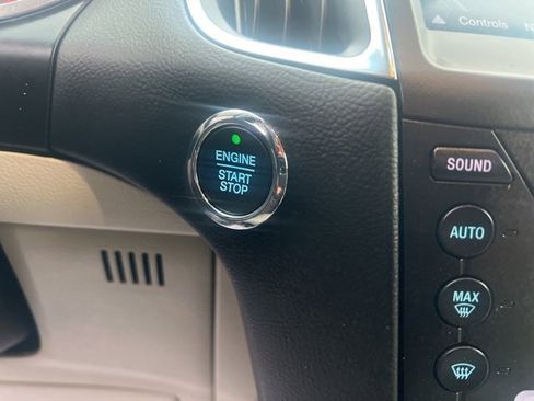 Used 2019 Ford Edge Titanium w/ Cold Weather Package image 32