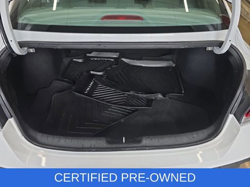 Certified 2025 Hyundai Elantra SE FWD image 13