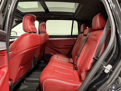 Used 2024 Jeep Wagoneer Launch Edition image 20