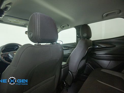 Used 2021 Chevrolet TrailBlazer LT w/ Convenience Package FWD image 27