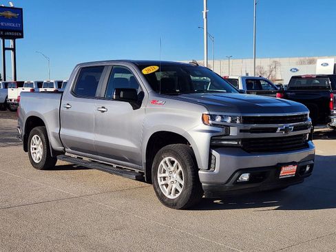 Used 2021 Chevrolet Silverado 1500 RST image 4