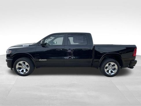 New 2026 RAM 1500 4x4 Crew Cab image 4