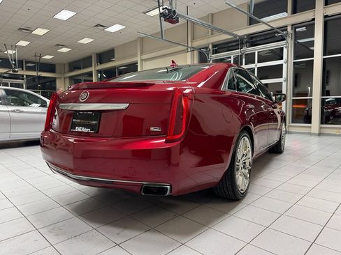 Used 2013 Cadillac XTS Platinum image 10