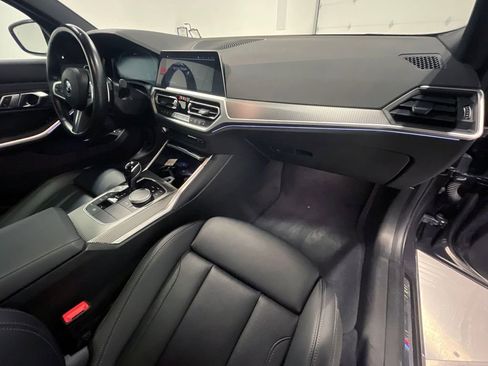 Used 2022 BMW 330e xDrive w/ M Sport Package image 26