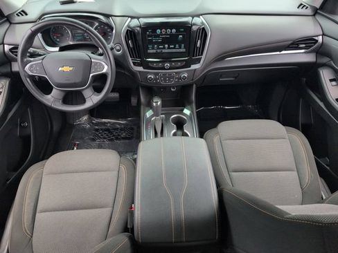 Used 2019 Chevrolet Traverse LT FWD image 22