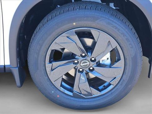 New 2026 Nissan Rogue SV FWD image 10