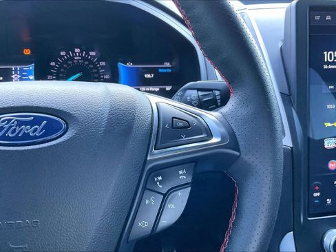 Used 2023 Ford Edge ST-Line image 23