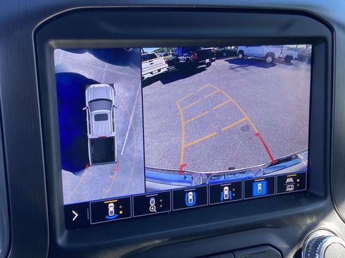 Used 2020 GMC Sierra 1500 AT4 w/ AT4 Premium Package image 19