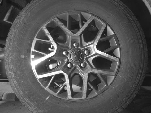 Used 2025 Jeep Wrangler Sahara image 15