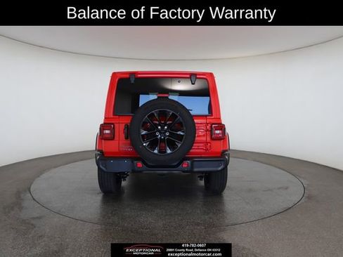 Used 2025 Jeep Wrangler Unlimited Sahara w/ Safety Group image 15