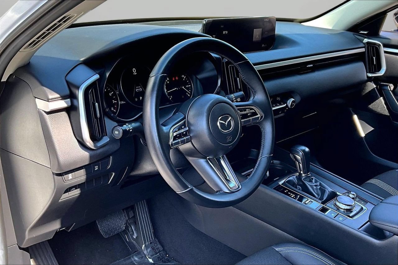 Used 2025 MAZDA CX-50 AWD 2.5 S w/ Premium Package image 18