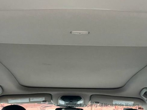 Used 2019 INFINITI QX50 Luxe w/ Navigation Package image 15