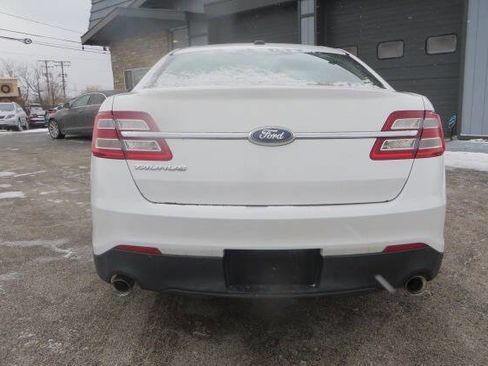 Used 2013 Ford Taurus SE image 7