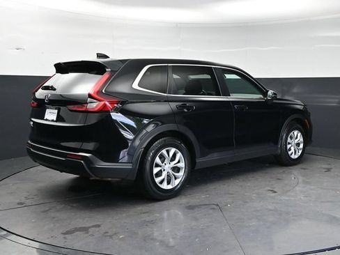 Used 2025 Honda CR-V LX image 5