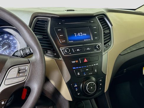 Used 2017 Hyundai Santa Fe Sport image 18