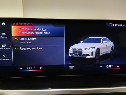 Used 2023 BMW i4 eDrive40 w/ Premium Package RWD image 23