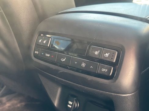 Used 2021 Hyundai Palisade Limited image 31