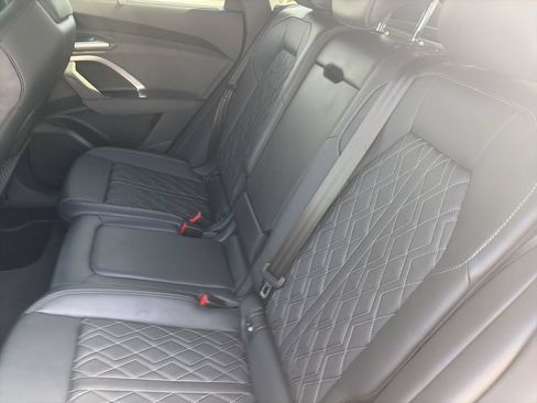Used 2025 Audi SQ5 Premium Plus AWD/4WD image 26