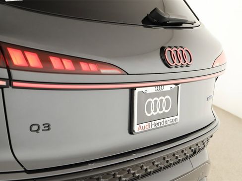 New 2026 Audi Q3 quattro 2.0T image 29