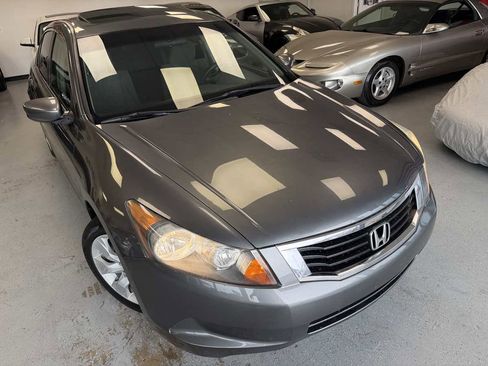 Used 2009 Honda Accord EX image 9