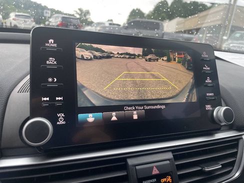 Used 2018 Honda Accord Sport image 32