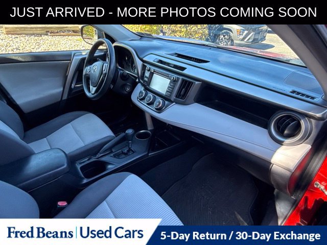 Used 2014 Toyota RAV4 LE AWD/4WD image 12