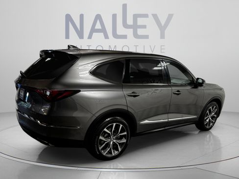 Used 2024 Acura MDX SH-AWD w/ Technology Package image 5