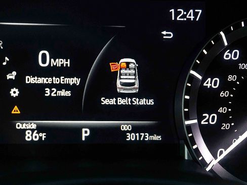 Used 2023 Toyota Highlander AWD image 10