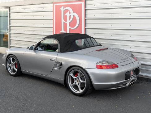 Used 2003 Porsche Boxster S image 37