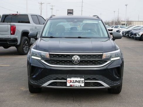 Used 2024 Volkswagen Taos S image 2