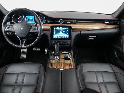 Used 2020 Maserati Quattroporte GTS GranSport image 18