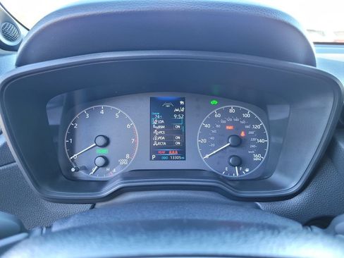 Used 2025 Toyota Corolla Cross AWD Hybrid w/ Moonroof Package image 24